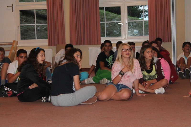 Village Camps International Summer Camp Leysin, Switzerland 2025-08-09 https://www.villagecamps.com/journals_admin/images/689-34-redsevening (5).jpg